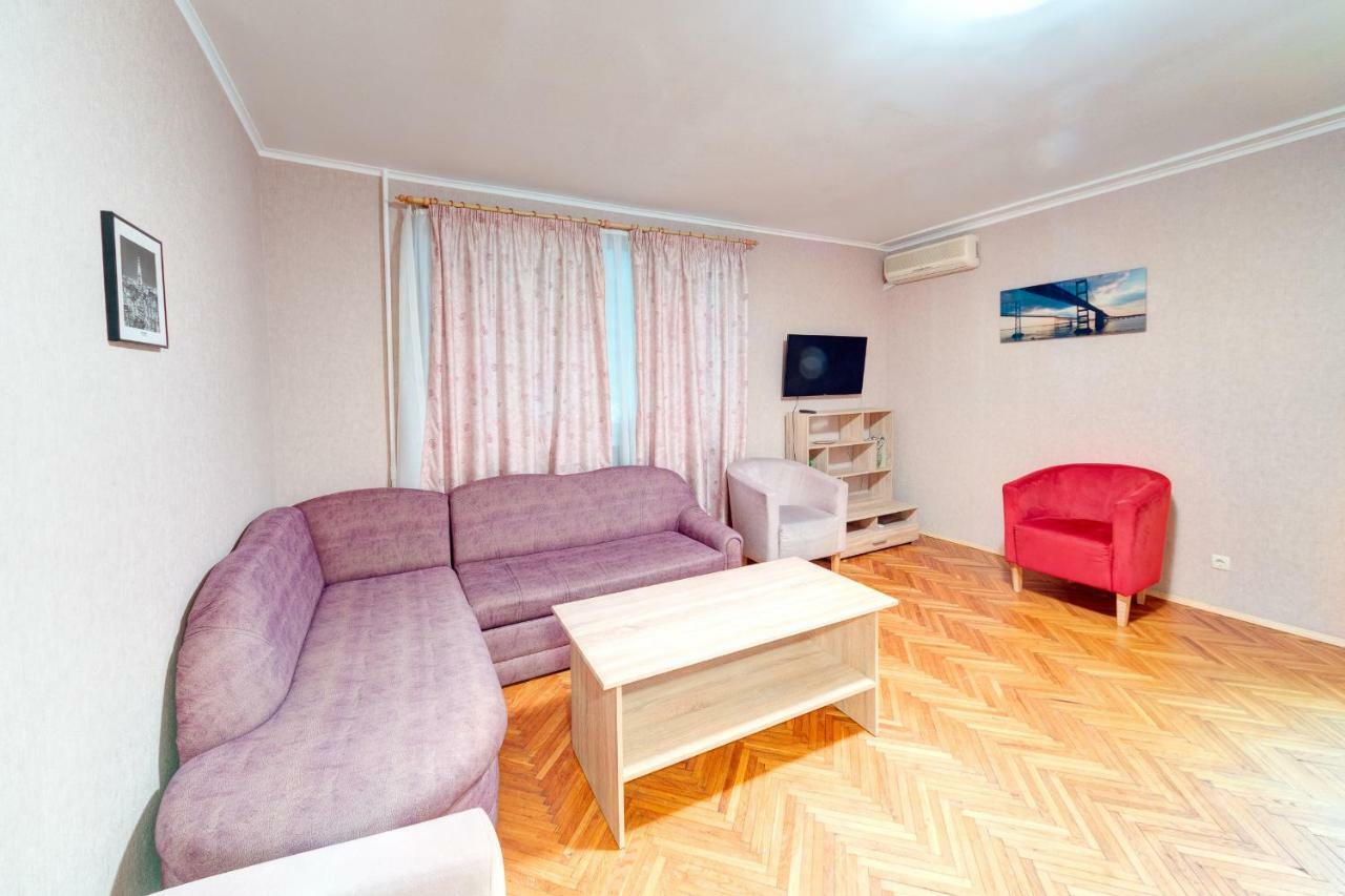 Apartments Near The Palace Of Sports Kiev Exterior foto