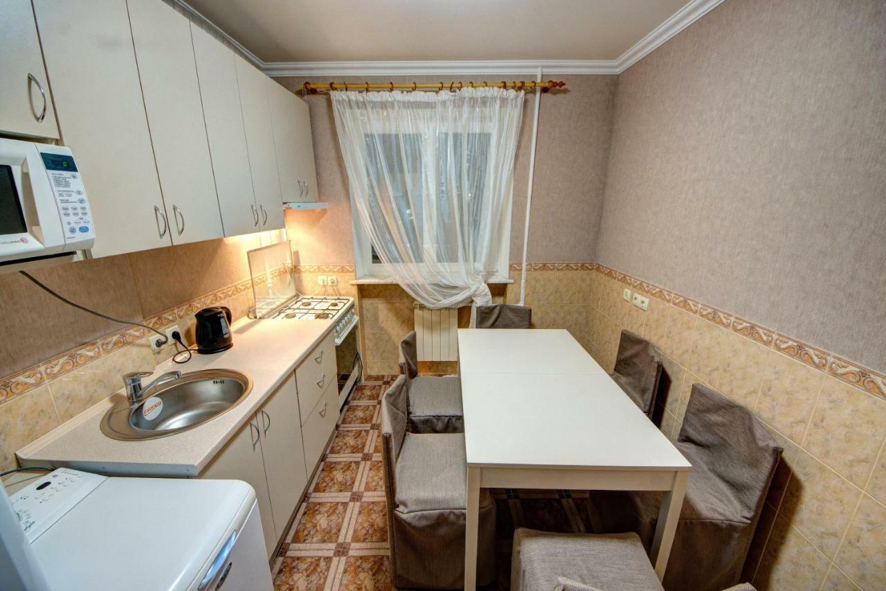 Apartments Near The Palace Of Sports Kiev Exterior foto